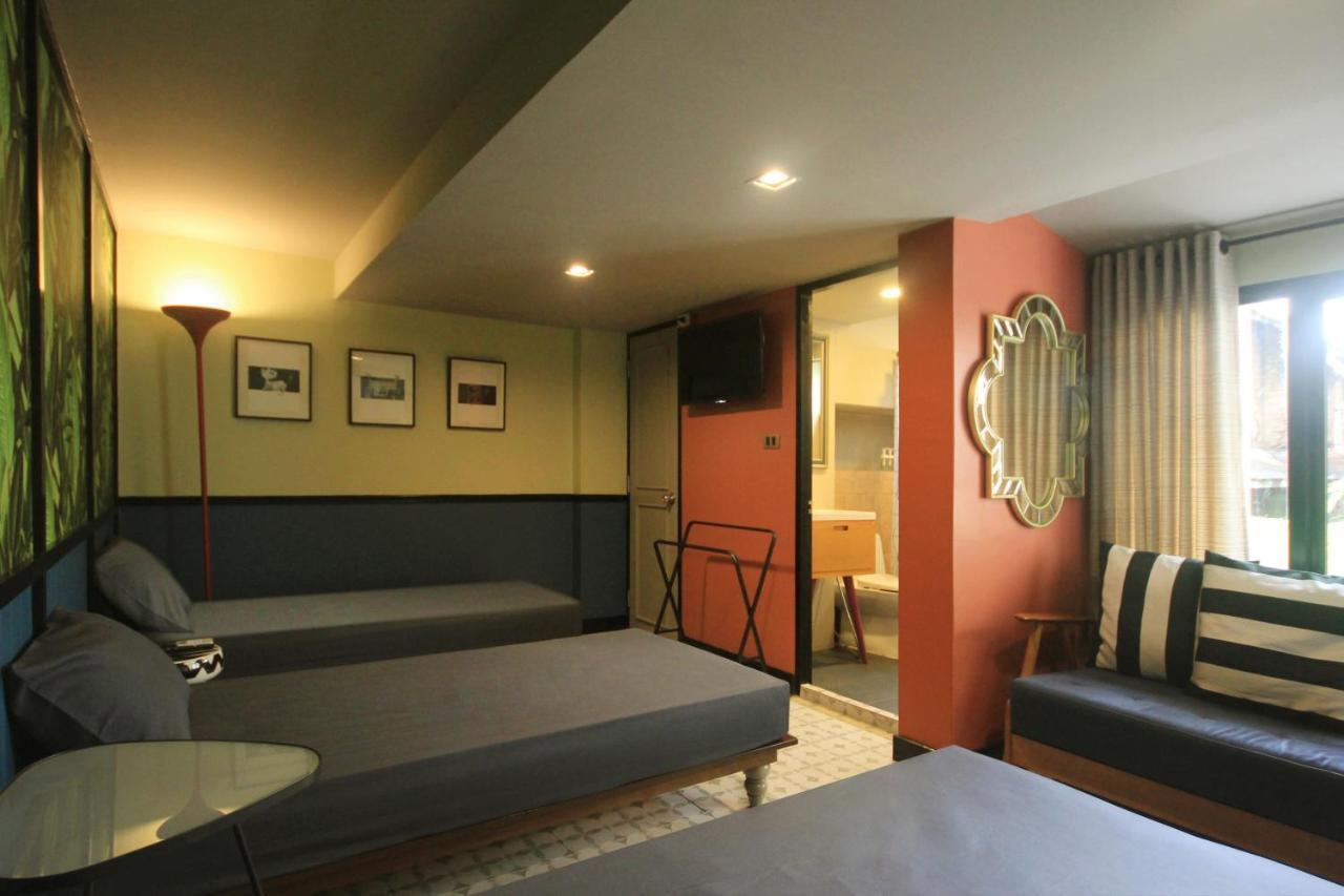Siam Colors Hostel Банкок Екстериор снимка