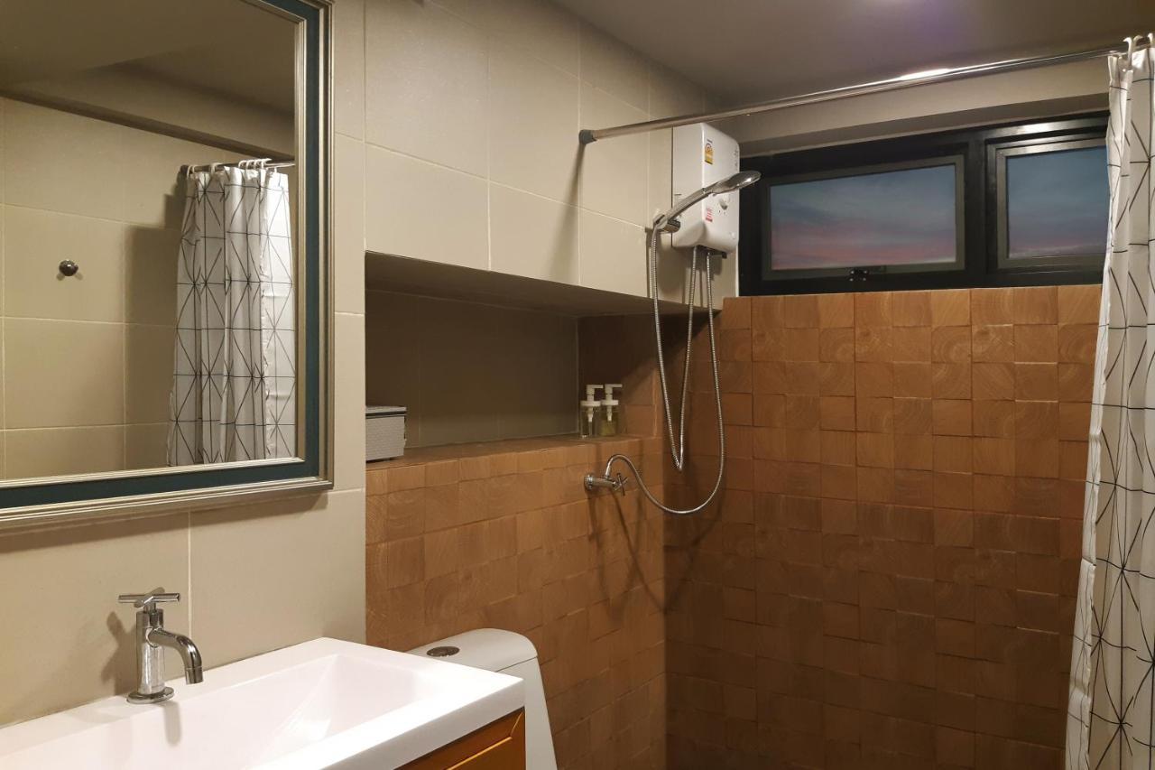 Siam Colors Hostel Банкок Екстериор снимка