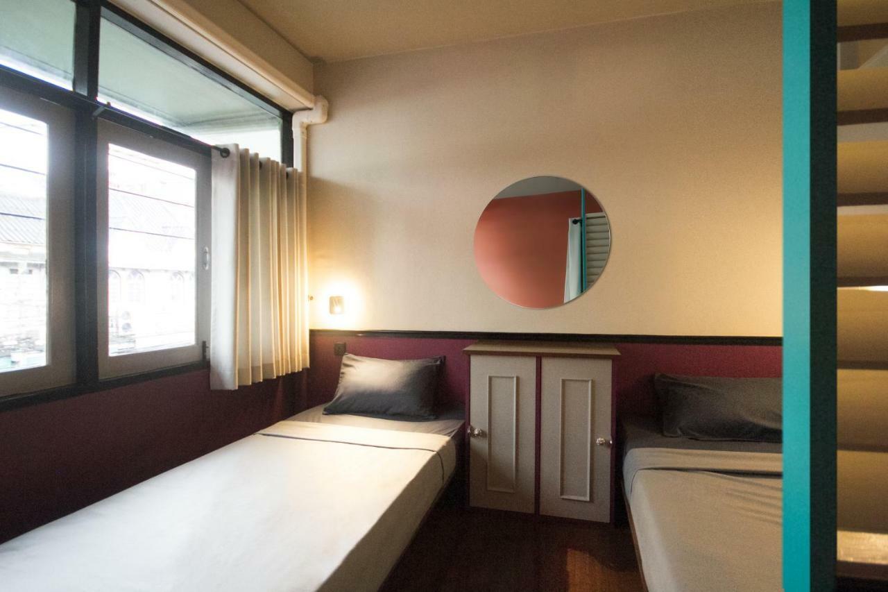 Siam Colors Hostel Банкок Екстериор снимка